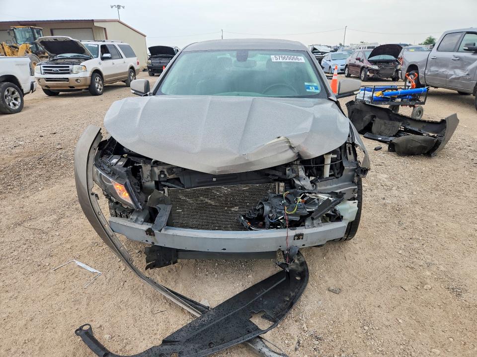 57969066 :رقم المزاد ، 2G1105S37J9104218 vin ، 2018 Chevrolet Impala مزاد بيع