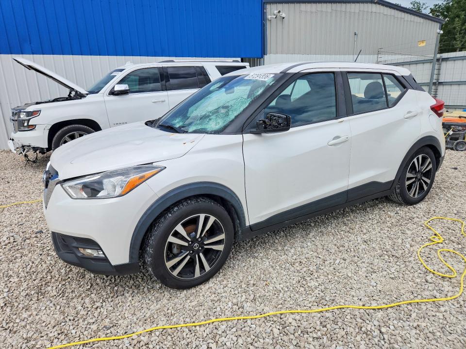57291836 :رقم المزاد ، 3N1CP5CV7LL480514 vin ، 2020 Nissan Kicks مزاد بيع