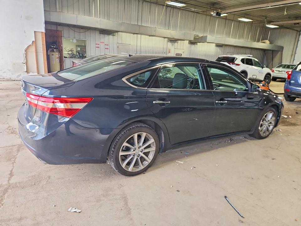 57684966 :رقم المزاد ، 4T1BK1EB4FU176386 vin ، 2015 Toyota Avalon مزاد بيع
