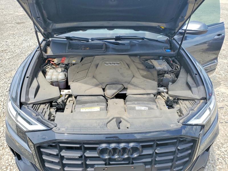 55898756 :رقم المزاد ، WA1EVAF15KD042165 vin ، 2019 Audi Q8 مزاد بيع