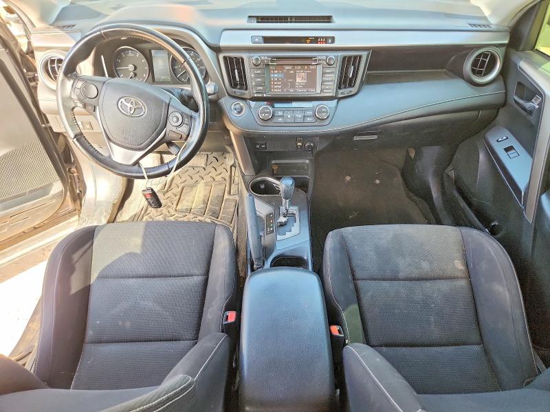 58220506 :رقم المزاد ، JTMWFREV0JJ162112 vin ، 2018 Toyota Rav4 مزاد بيع