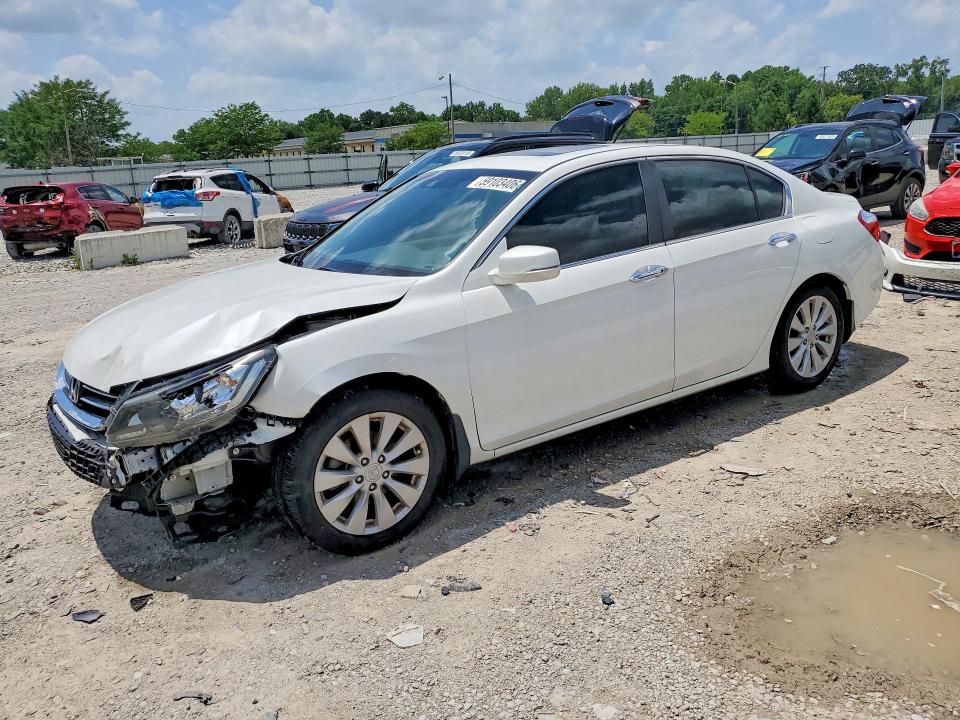 Auction sale of the 2013 Honda Accord, vin: 1HGCR2F81DA195815, lot number: 59103406