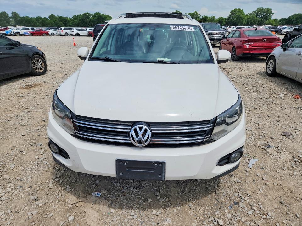 56745676 :رقم المزاد ، WVGAV7AX0CW001804 vin ، 2012 Volkswagen Tiguan مزاد بيع