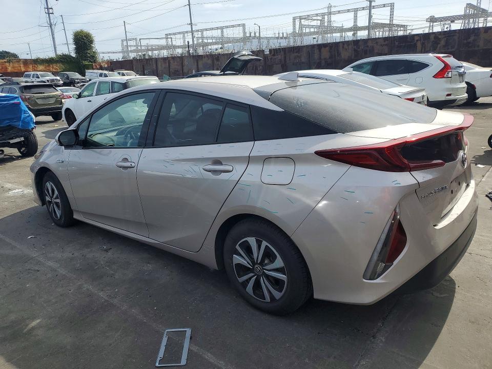 2018 Toyota Prius Prime მანქანა იყიდება აუქციონზე, vin: JTDKARFP3J3078268, აუქციონის ნომერი: 55349406