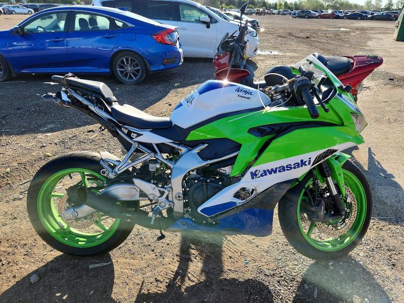 55739506 :رقم المزاد ، ML5ZXCS12RDA28170 vin ، 2024 Kawasaki Zx400 مزاد بيع