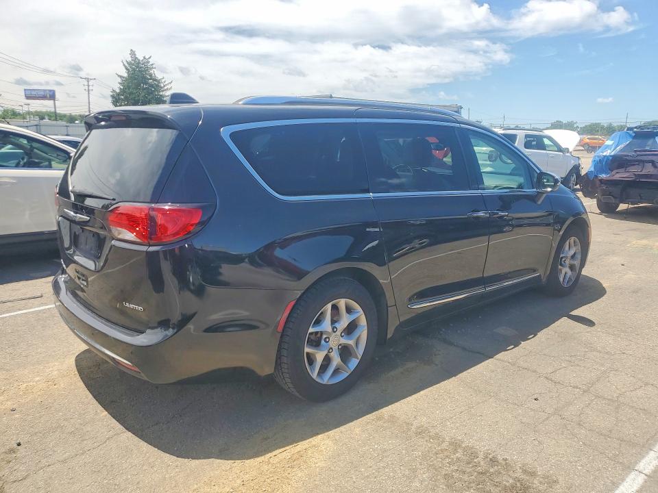 Auction sale of the 2019 Chrysler Pacifica, vin: 2C4RC1GG3KR731439, lot number: 57185446