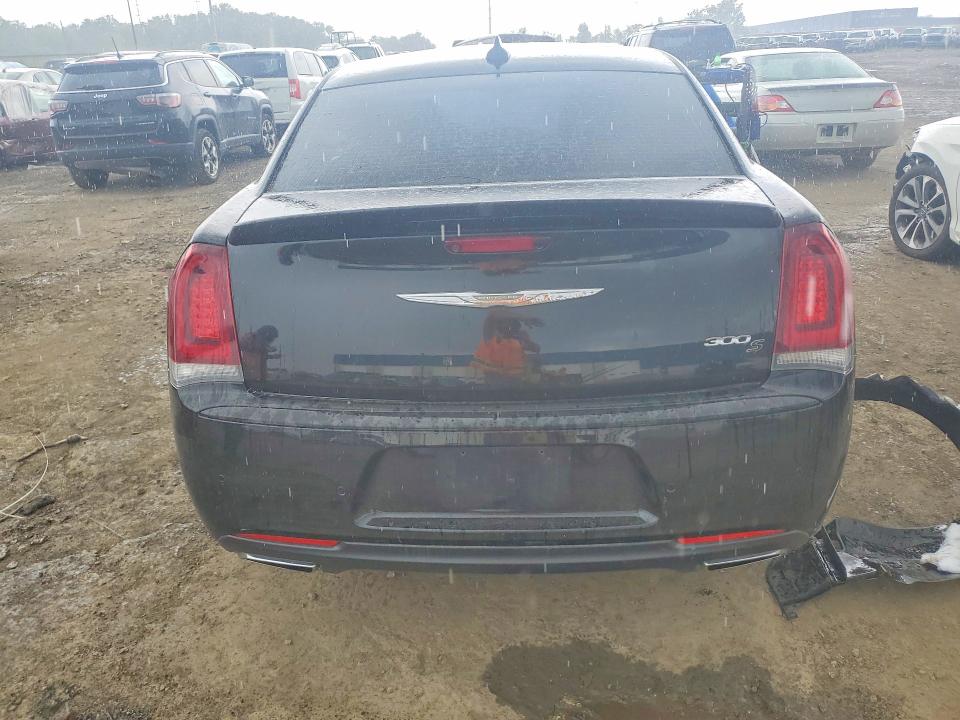 Продажа на аукционе авто 2017 Chrysler 300, vin: 2C3CCABT3HH617745, номер лота: 56529966