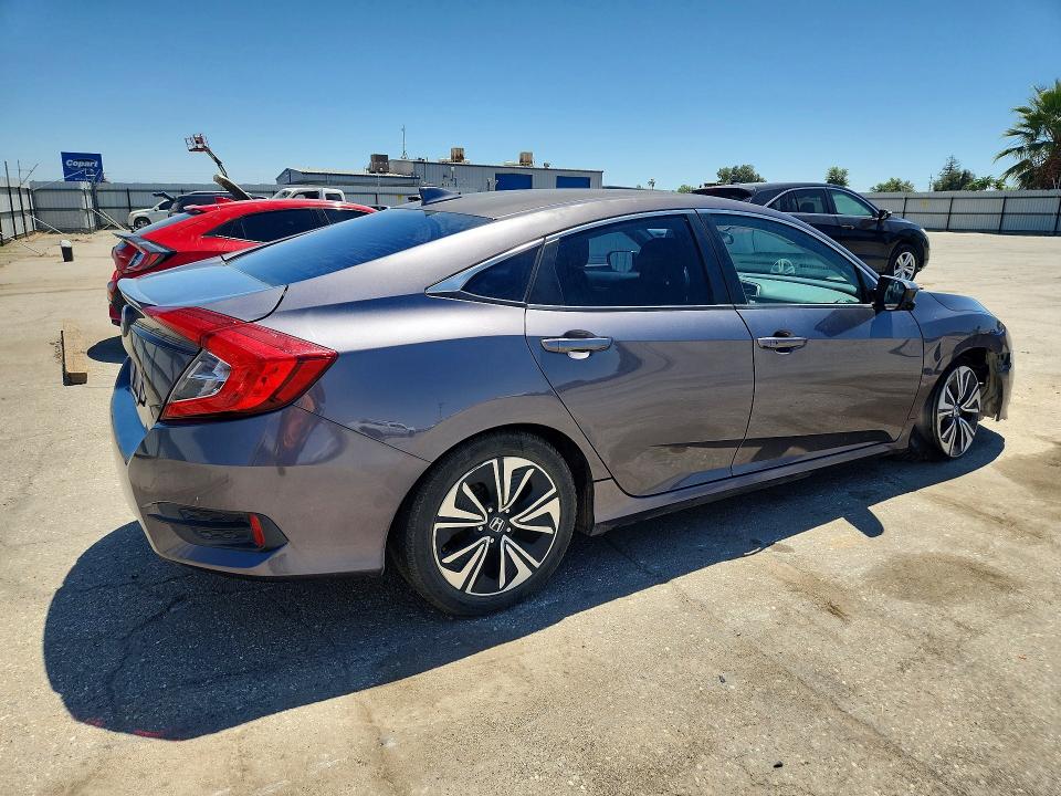 Продажа на аукционе авто 2017 Honda Civic, vin: 2HGFC1F36HH638366, номер лота: 58732576