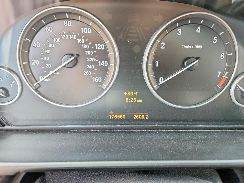 2011 Bmw 535 მანქანა იყიდება აუქციონზე, vin: WBAFR7C53BC601689, აუქციონის ნომერი: 57735406