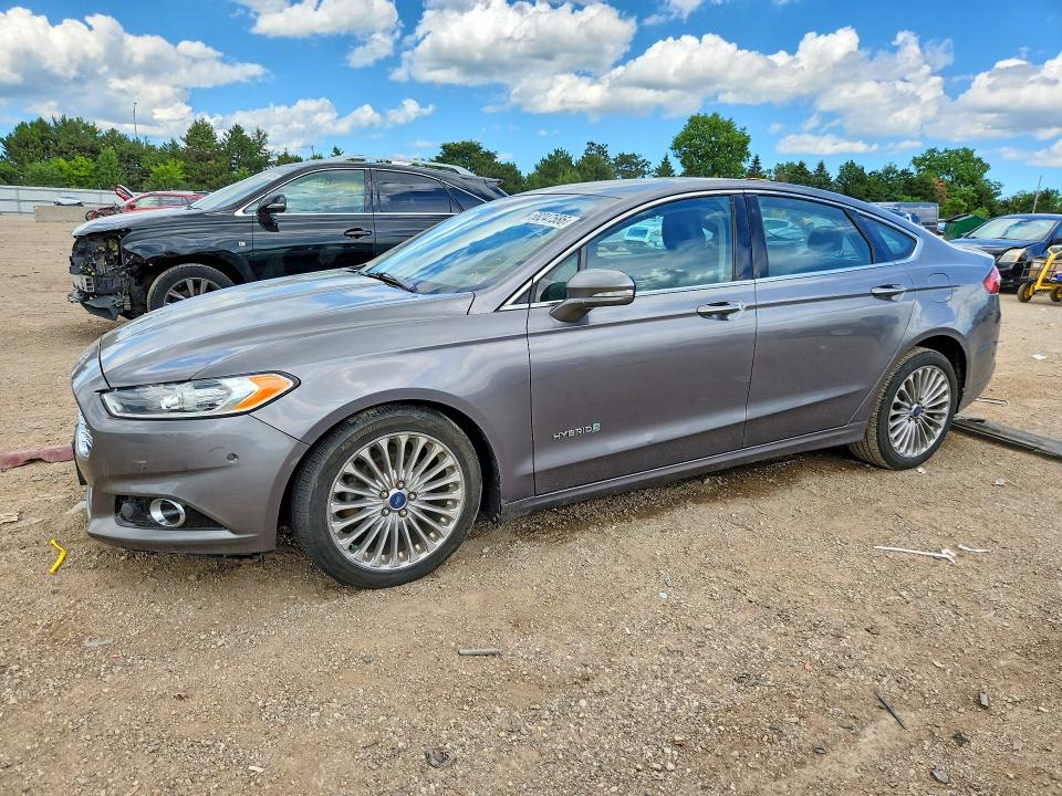 2013 Ford Fusion მანქანა იყიდება აუქციონზე, vin: 3FA6P0RU0DR339333, აუქციონის ნომერი: 58247586