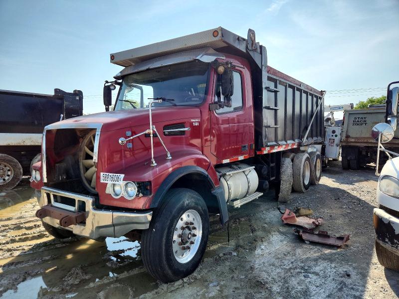 Aukcja sprzedaży 2005 Volvo Vhd, vin: 4V5K99GH45N375527, numer aukcji: 58916036