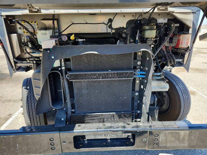 Продаж на аукціоні авто 2021 Freightliner Chassis, vin: 4UZAC2EA9MCML0764, номер лоту: 61989516