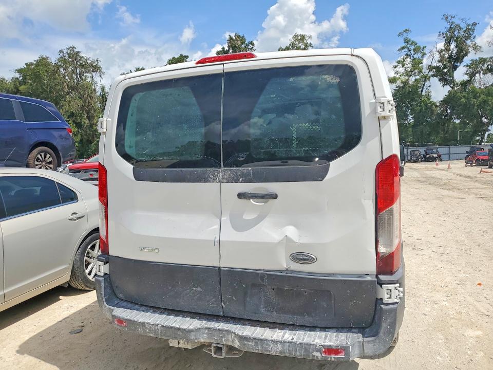 2015 Ford Transit მანქანა იყიდება აუქციონზე, vin: 1FTNR1YG1FKA05238, აუქციონის ნომერი: 57753026