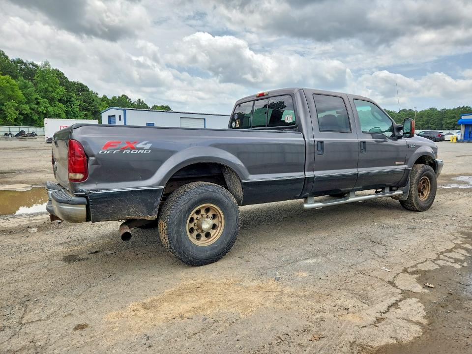 57726186 :رقم المزاد ، 1FTNW21P23ED11321 vin ، 2003 Ford F250 مزاد بيع