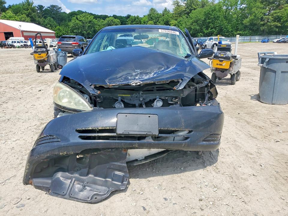 2003 Toyota Camry მანქანა იყიდება აუქციონზე, vin: 4T1BF32K43U060282, აუქციონის ნომერი: 57036846