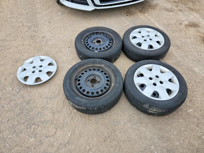 Продажа на аукционе авто 2015 Nissan Micra, vin: 3N1CK3CP8FL271551, номер лота: 58271456