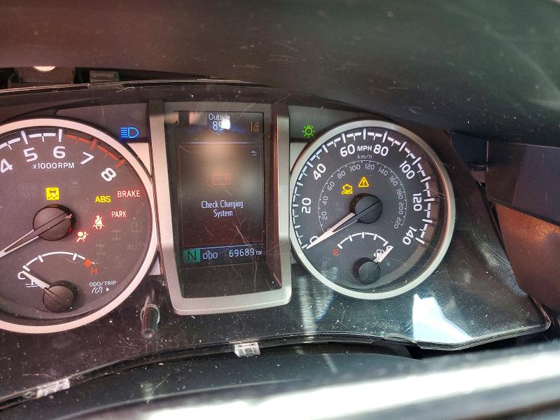58765826 :رقم المزاد ، 3TMCZ5AN4JM129822 vin ، 2018 Toyota Tacoma مزاد بيع