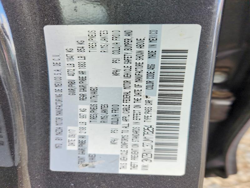 56684886 :رقم المزاد ، 3MZBN1L37JM176254 vin ، 2018 Mazda 3 مزاد بيع