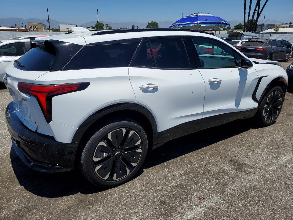Продаж на аукціоні авто 2024 Chevrolet Blazer, vin: 3GNKDHRK2RS290125, номер лоту: 57215366