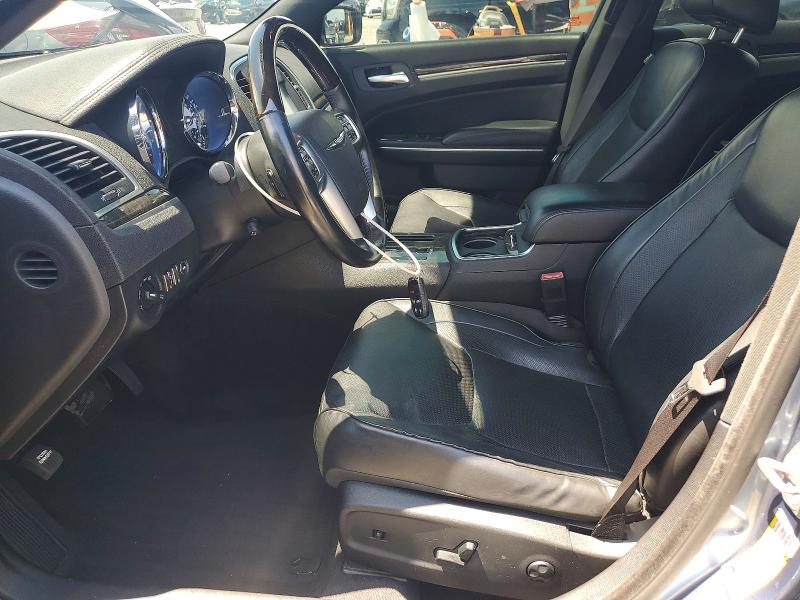 56607936 :رقم المزاد ، 2C3CK6CT6BH557790 vin ، 2011 Chrysler 300c مزاد بيع