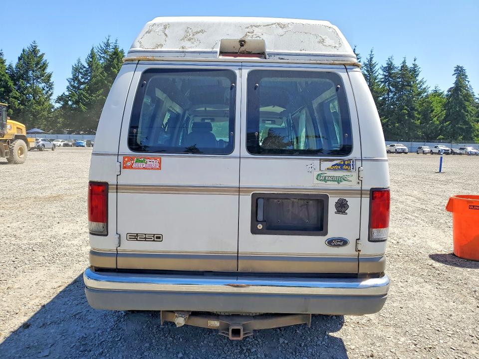 57736256 :رقم المزاد ، 1FDPE24LX1HB29913 vin ، 2001 Ford Econoline مزاد بيع