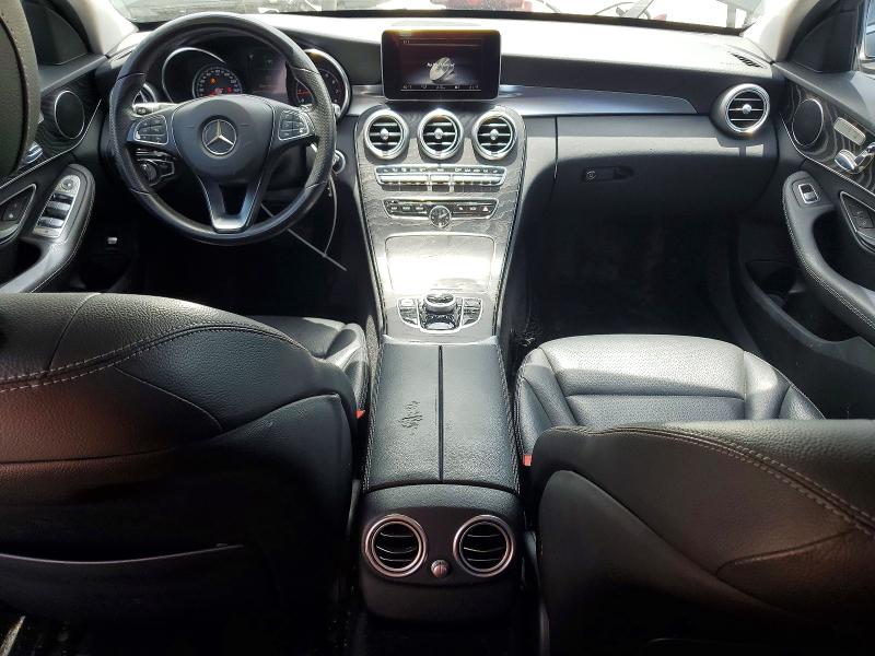 56703886 :رقم المزاد ، 55SWF4JB4HU229793 vin ، 2017 Mercedes-benz C مزاد بيع
