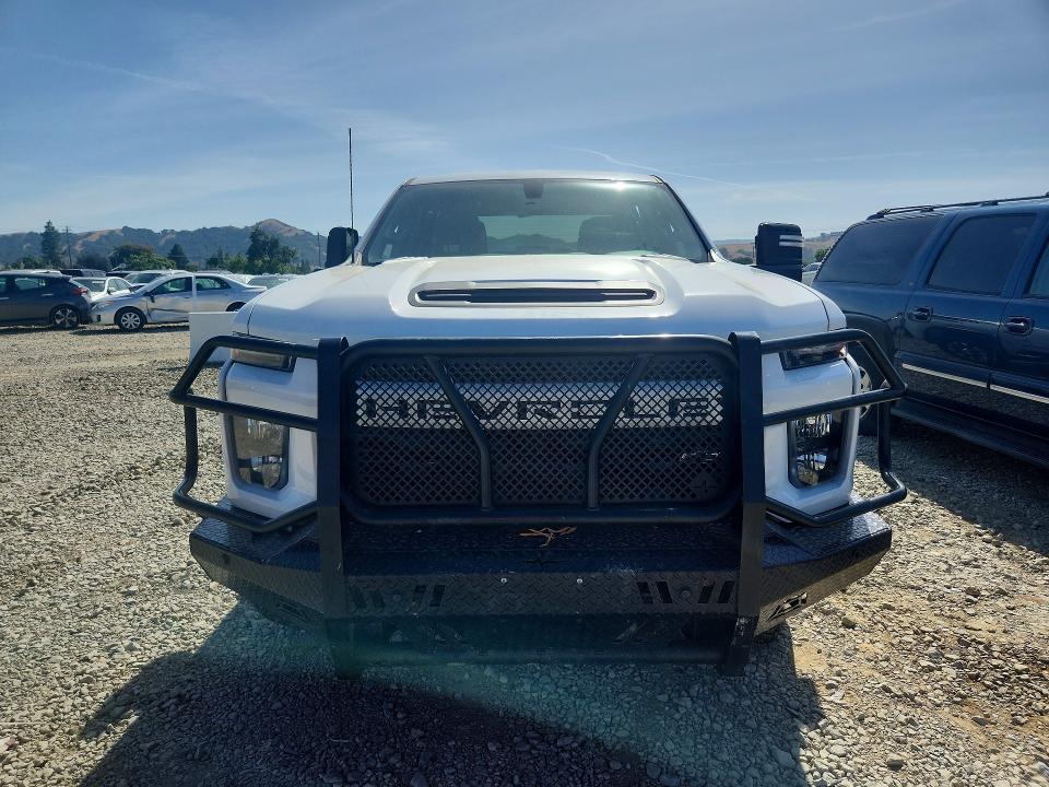 Продаж на аукціоні авто 2023 Chevrolet Silverado, vin: 1GC4YME7XPF179789, номер лоту: 55718136