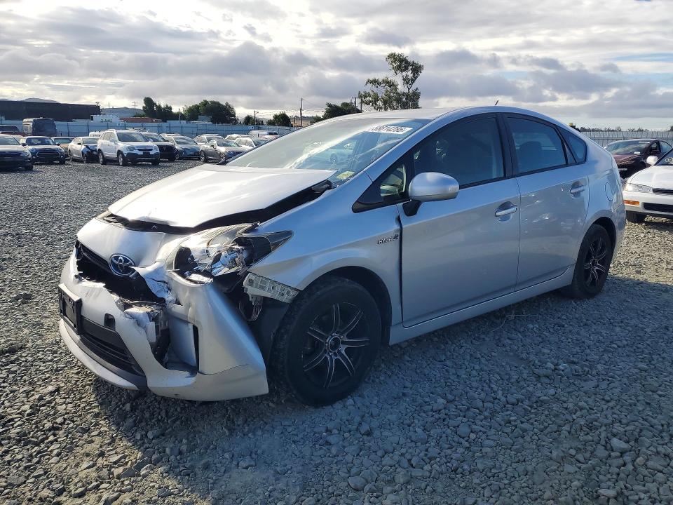 Auction sale of the 2015 Toyota Prius, vin: JTDKN3DU4F1917597, lot number: 58814286