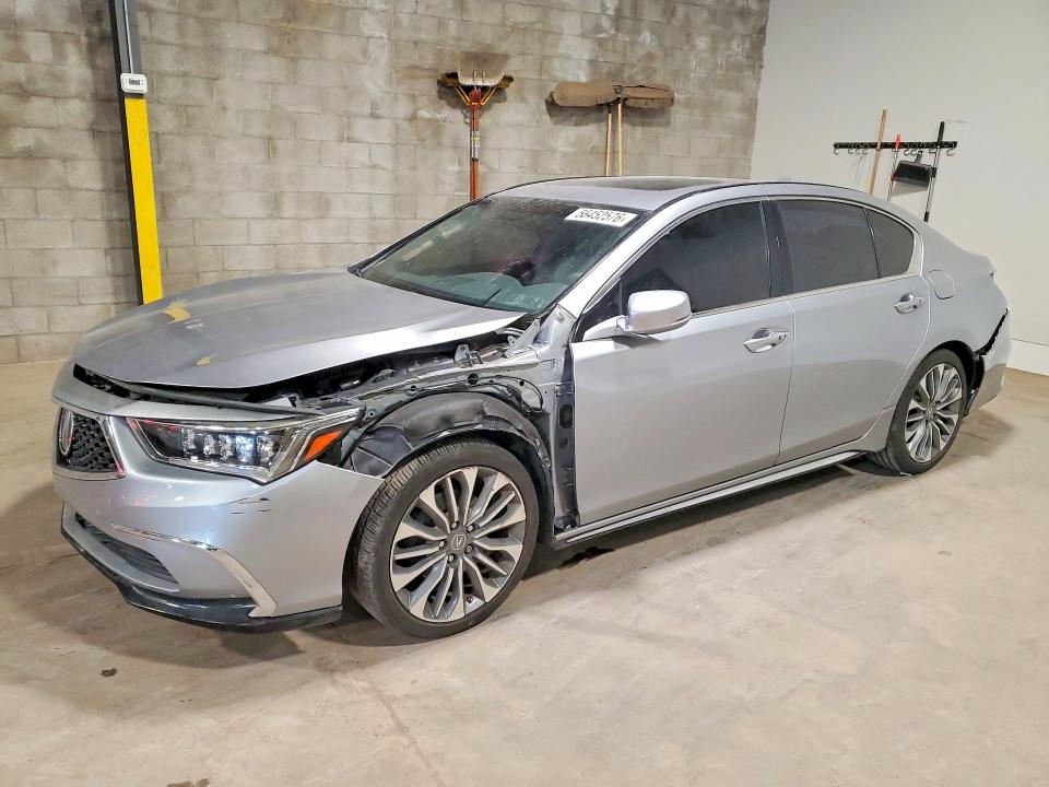 Auction sale of the 2018 Acura Rlx, vin: JH4KC1F56JC001323, lot number: 56452576