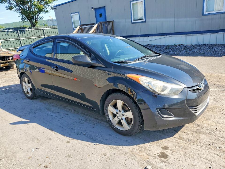 56528526 :رقم المزاد ، 5NPDH4AE3DH429069 vin ، 2013 Hyundai Elantra مزاد بيع