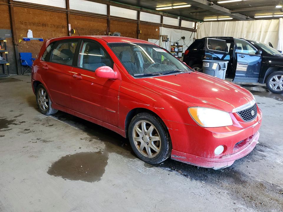 56967996 :رقم المزاد ، KNAFE161365244901 vin ، 2006 Kia Spectra مزاد بيع