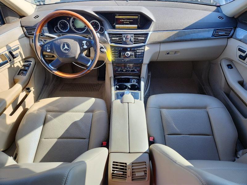 56623626 :رقم المزاد ، WDDHF5GB5AA163380 vin ، 2010 Mercedes-benz E مزاد بيع