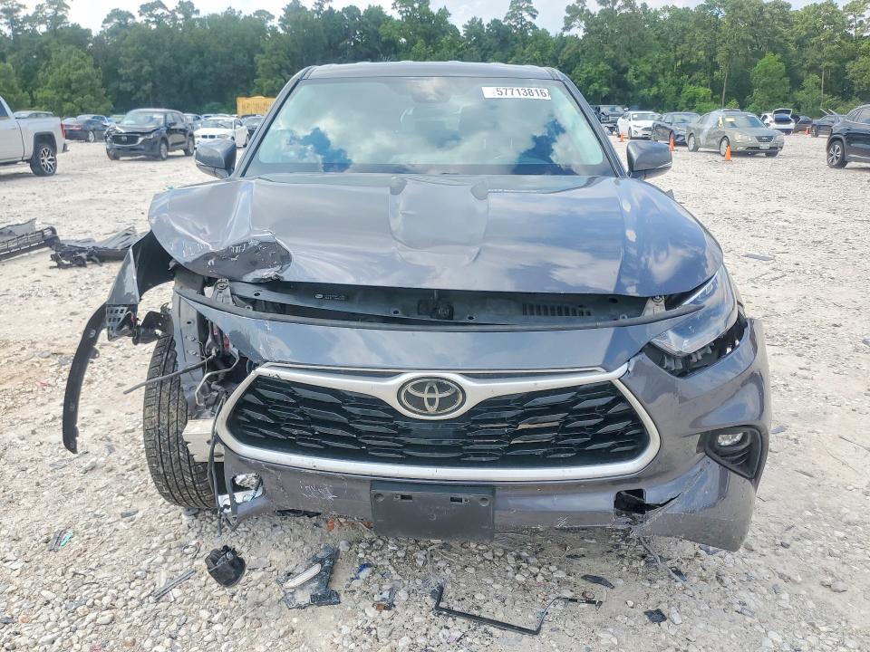 2021 Toyota Highlander მანქანა იყიდება აუქციონზე, vin: 5TDZZRAHXMS049618, აუქციონის ნომერი: 57713816