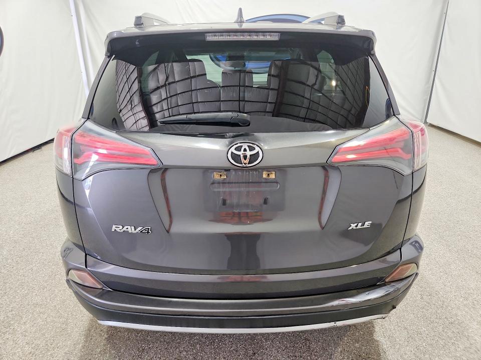 Продажа на аукционе авто 2016 Toyota Rav4, vin: JTMWFREV0GJ086254, номер лота: 59285426