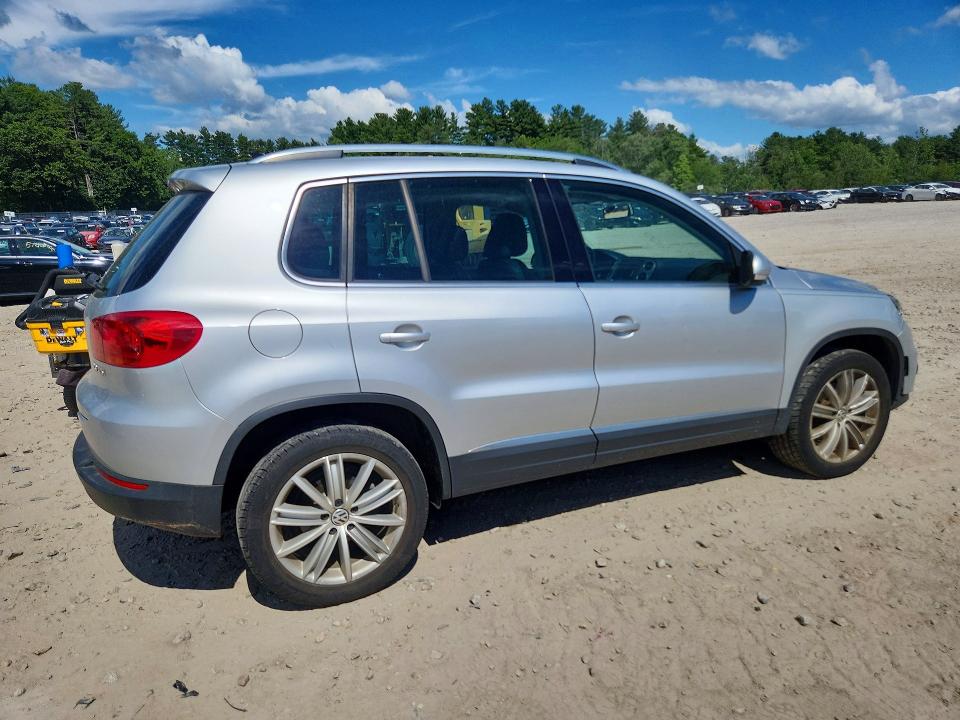 57408876 :رقم المزاد ، WVGAV7AX7CW534779 vin ، 2012 Volkswagen Tiguan مزاد بيع