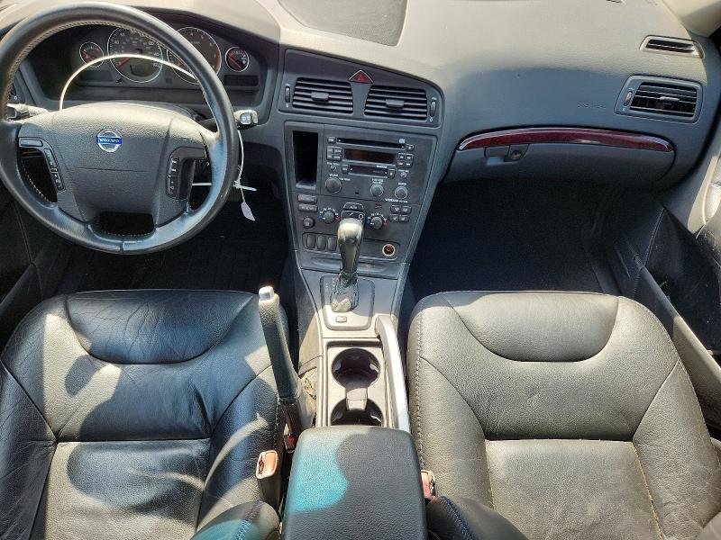 2004 Volvo Xc70 მანქანა იყიდება აუქციონზე, vin: YV1SZ59H541130760, აუქციონის ნომერი: 57686286