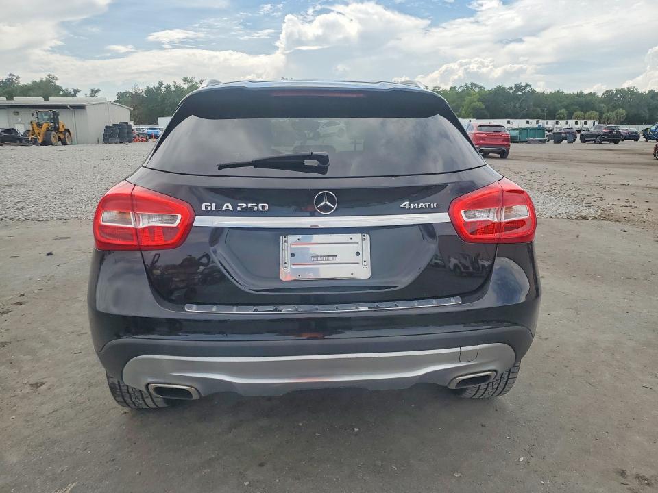 55541756 :رقم المزاد ، WDCTG4GB7FJ112458 vin ، 2015 Mercedes-benz Gla مزاد بيع