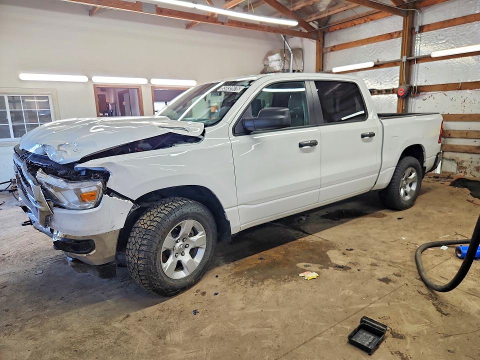 55932676 :رقم المزاد ، 1C6SRFGT4RN109327 vin ، 2024 Ram 1500 مزاد بيع