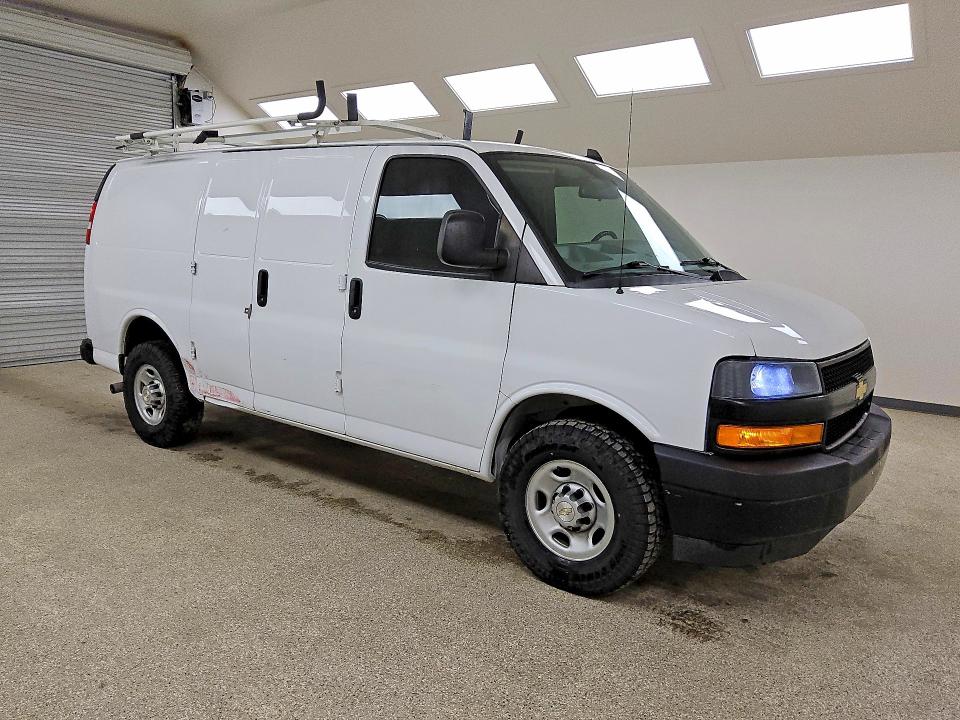 Продажа на аукционе авто 2022 Chevrolet Express G2500, vin: 1GCWGAFP1N1139541, номер лота: 57080776