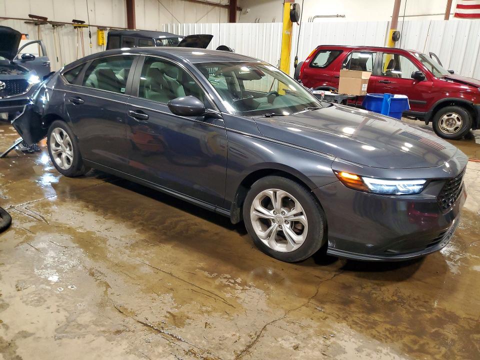 Продажа на аукционе авто 2024 Honda Accord, vin: 1HGCY1F23RA017758, номер лота: 57214126