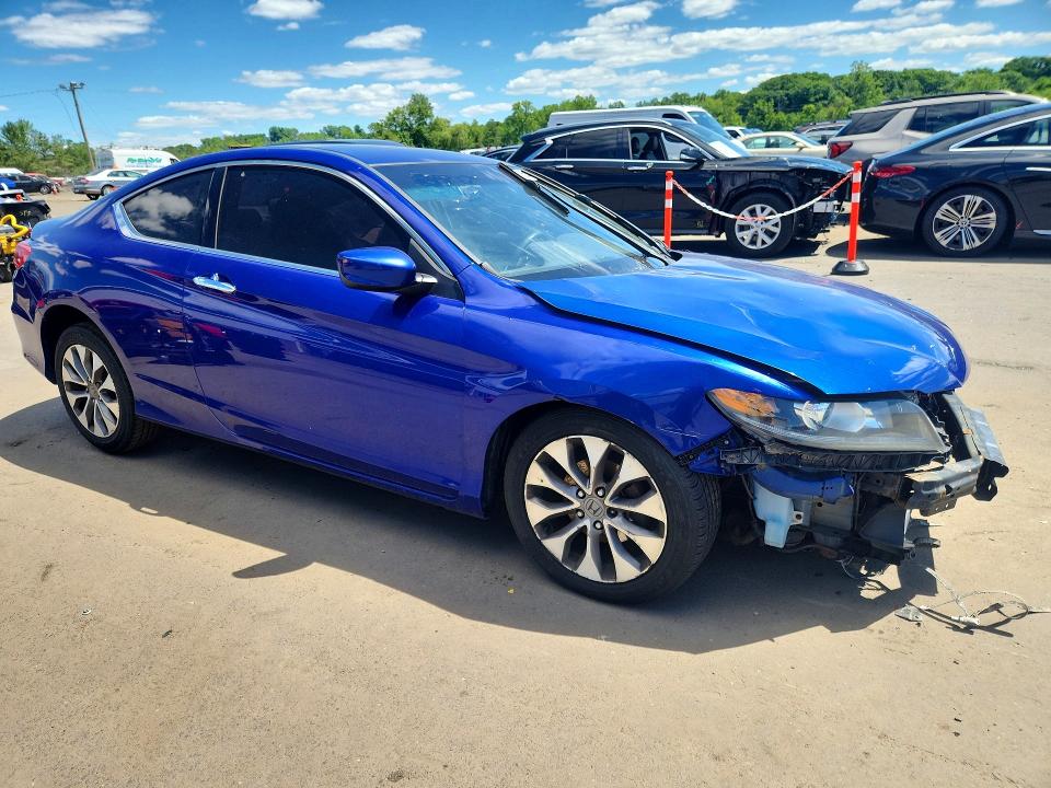 55567666 :رقم المزاد ، 1HGCT1B30DA009316 vin ، 2013 Honda Accord مزاد بيع