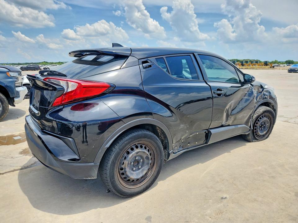 55609246 :رقم المزاد ، NMTKHMBX2KR091211 vin ، 2019 Toyota C-hr مزاد بيع