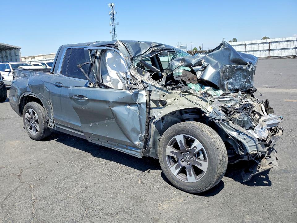 Продажа на аукционе авто 2017 Honda Ridgeline, vin: 5FPYK2F66HB002392, номер лота: 55167376