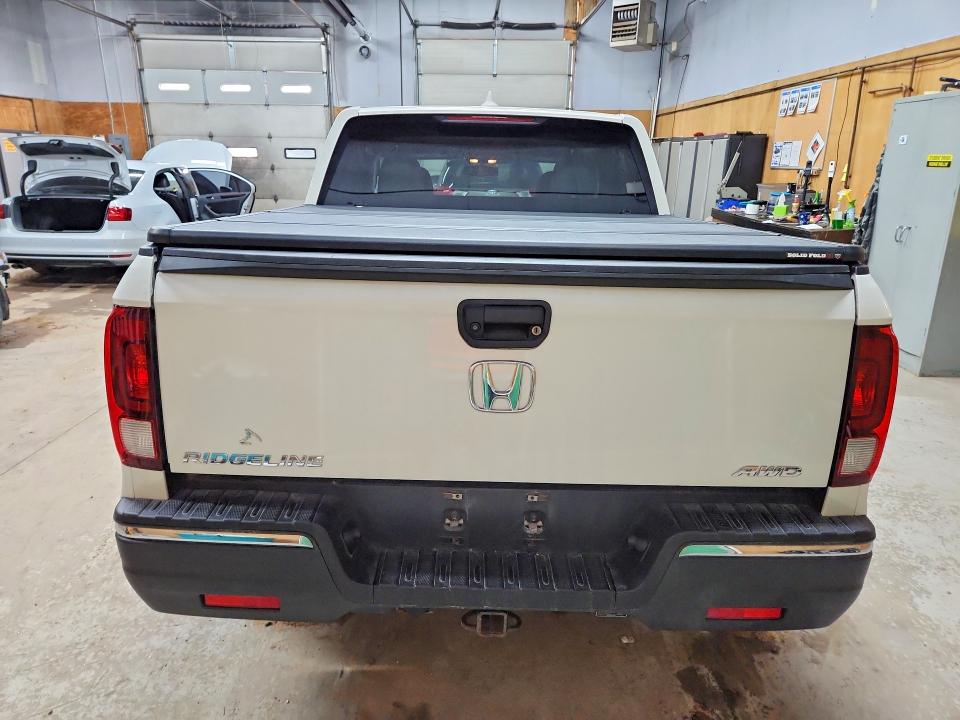 Продаж на аукціоні авто 2017 Honda Ridgeline, vin: 5FPYK3F6XHB030847, номер лоту: 57423896