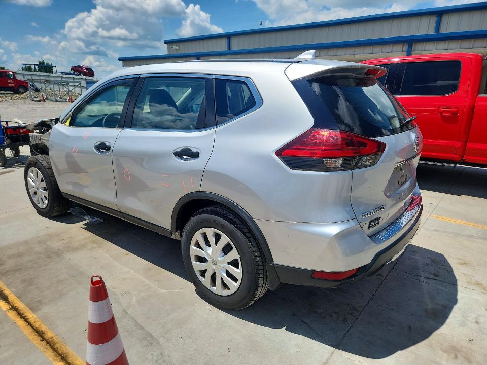 58558236 :رقم المزاد ، KNMAT2MT0HP540172 vin ، 2017 Nissan Rogue مزاد بيع