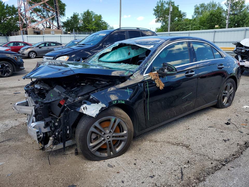 56789906 :رقم المزاد ، W1K3G4FB7LJ215646 vin ، 2020 Mercedes-benz A مزاد بيع