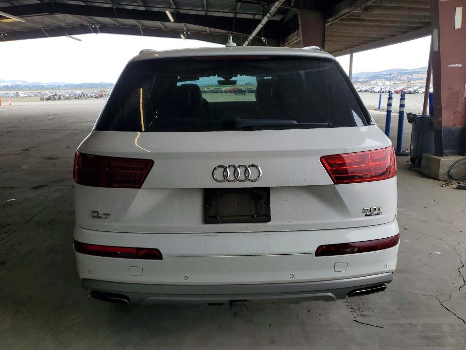 Aukcja sprzedaży 2018 Audi Q7, vin: WA1LAAF7XJD012990, numer aukcji: 57948216