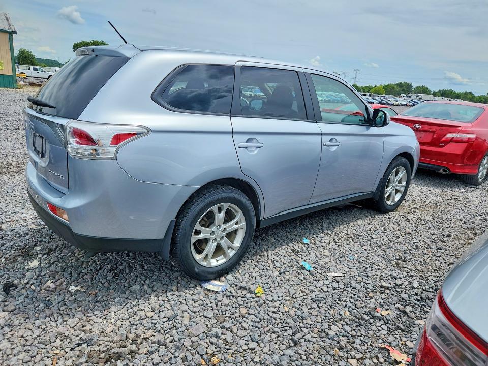 2014 Mitsubishi Outlander მანქანა იყიდება აუქციონზე, vin: JA4AD3A33EZ014393, აუქციონის ნომერი: 58829416