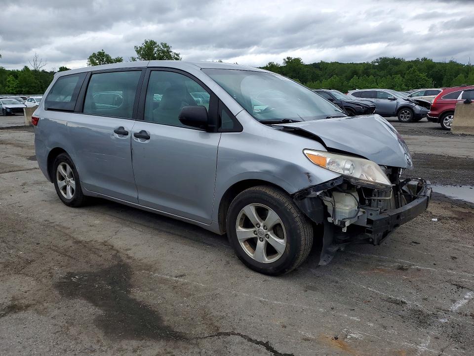 2016 Toyota Sienna მანქანა იყიდება აუქციონზე, vin: 5TDZK3DC1GS708045, აუქციონის ნომერი: 58209256