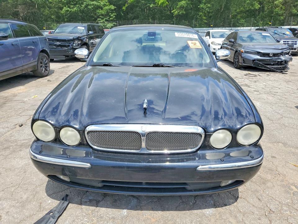 2007 Jaguar Xj8 მანქანა იყიდება აუქციონზე, vin: SAJWA79B07SH17392, აუქციონის ნომერი: 55079816